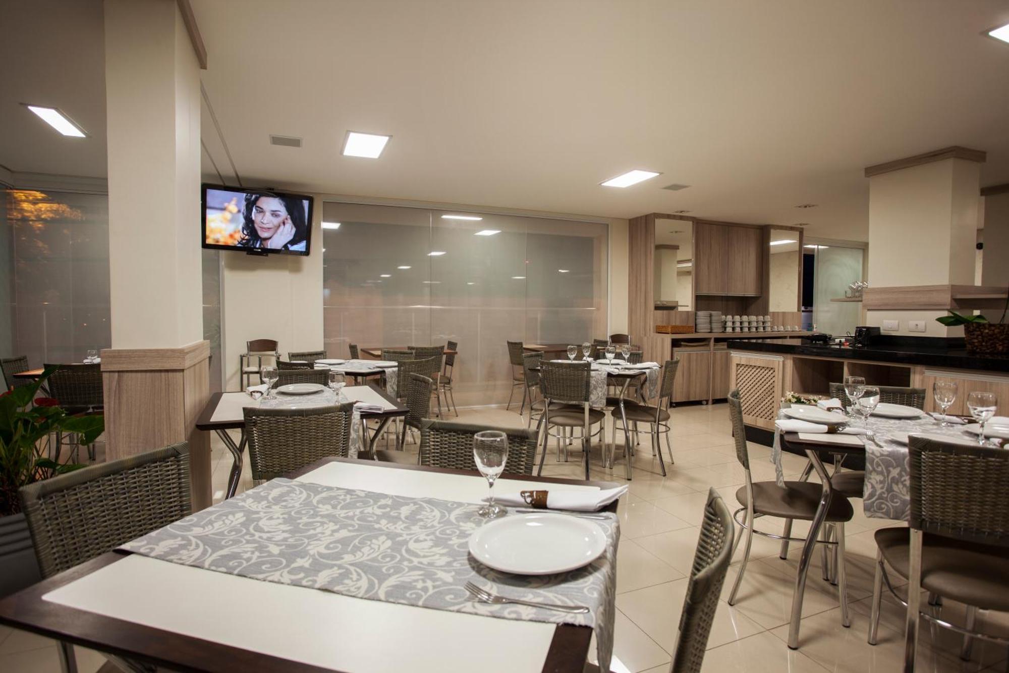 Estoril Hotel Marília Extérieur photo