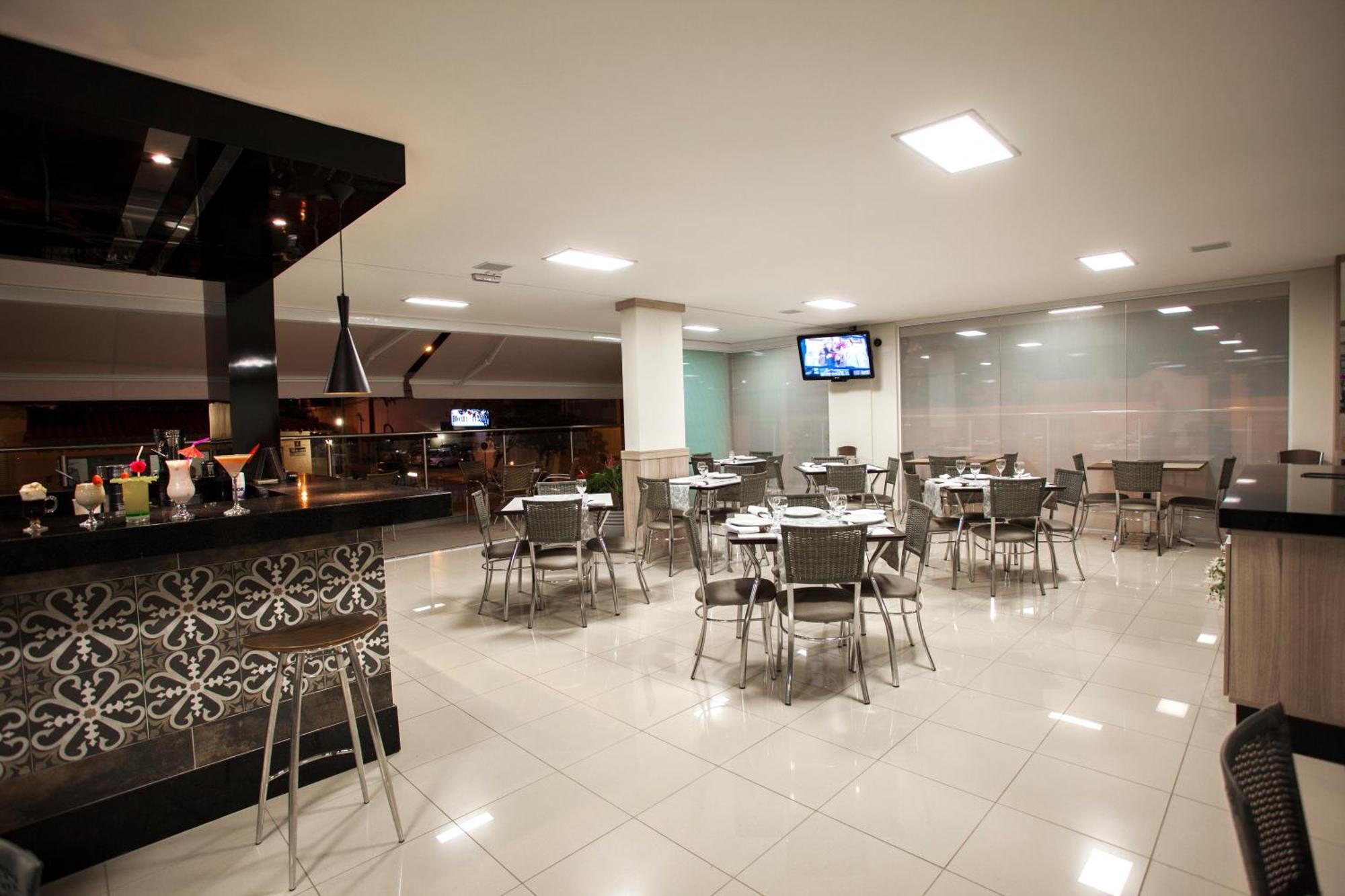 Estoril Hotel Marília Extérieur photo