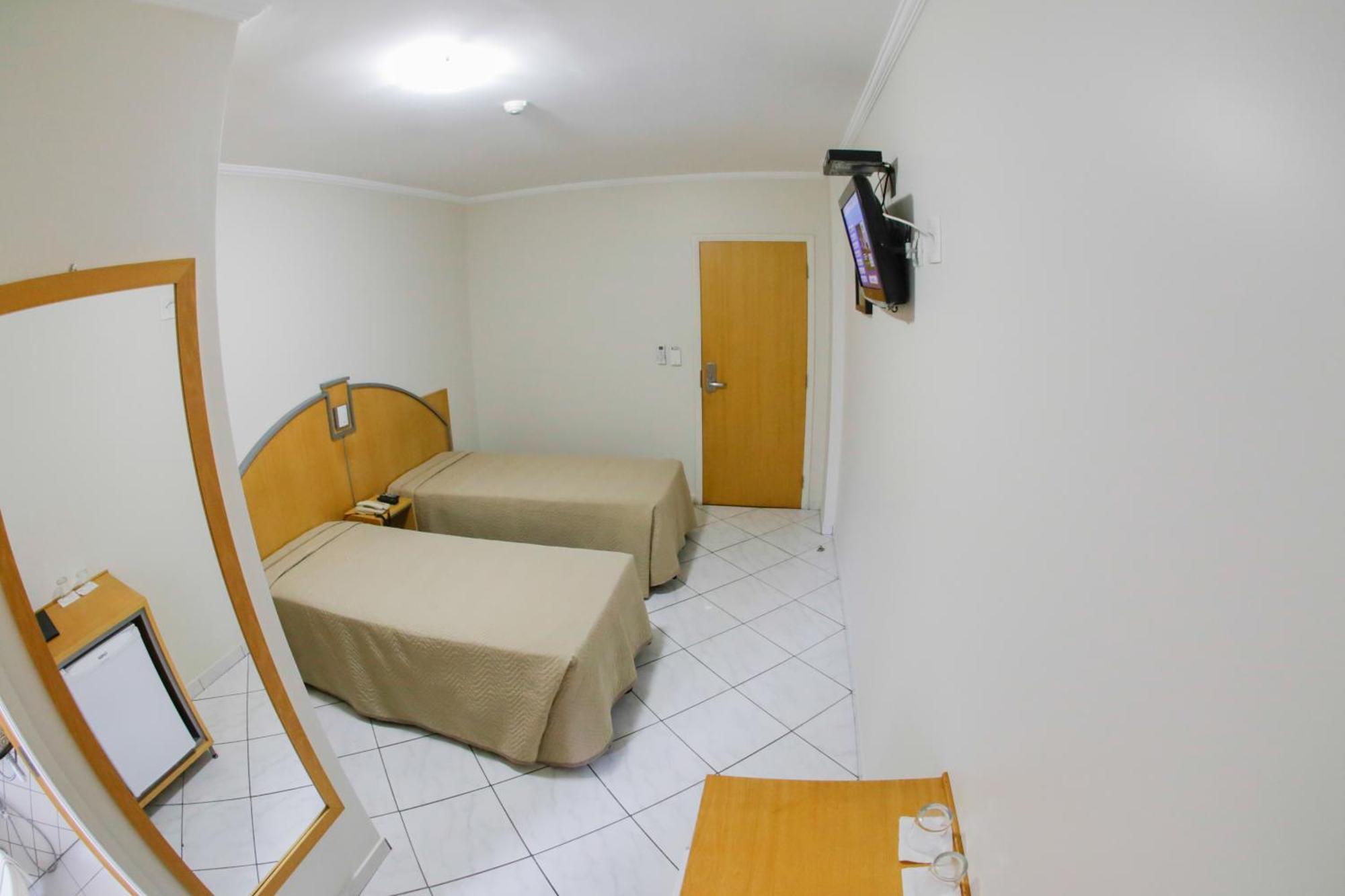 Estoril Hotel Marília Chambre photo