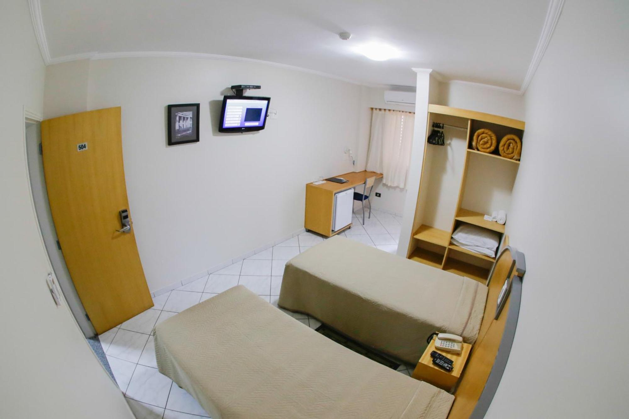 Estoril Hotel Marília Chambre photo
