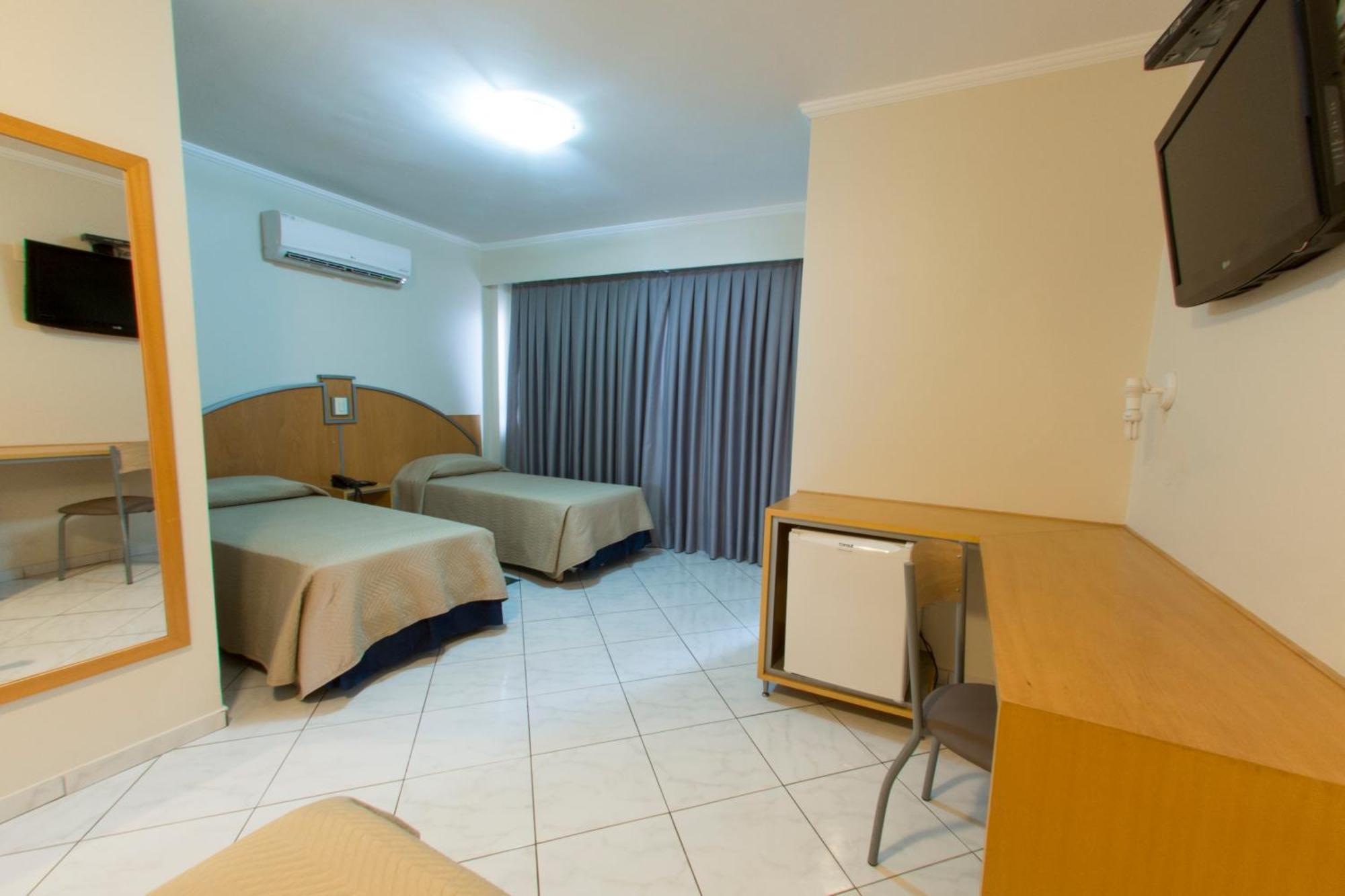 Estoril Hotel Marília Chambre photo