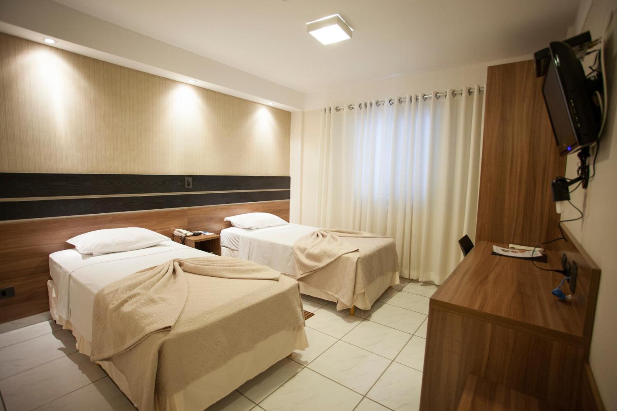 Estoril Hotel Marília Extérieur photo