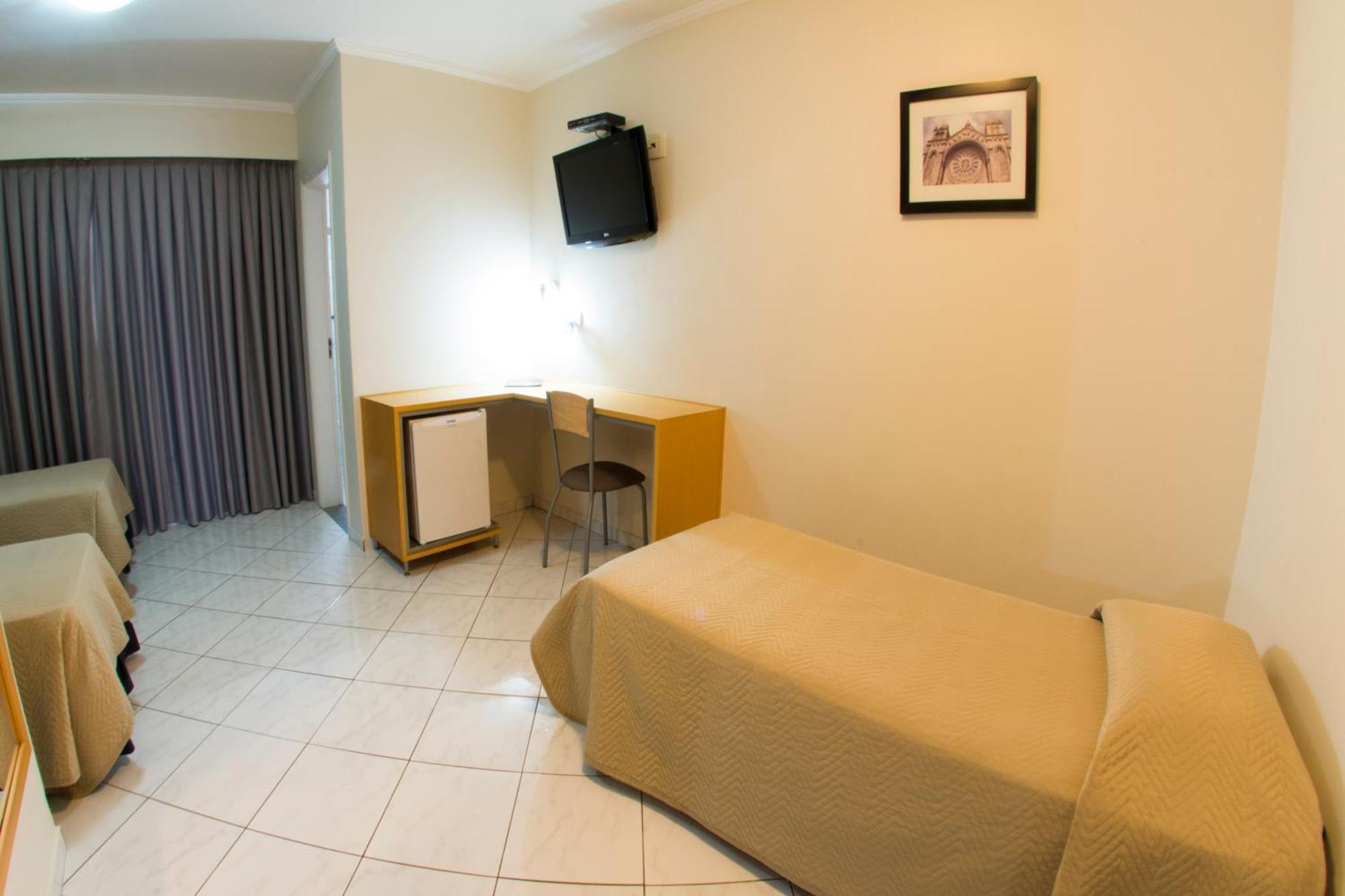 Estoril Hotel Marília Chambre photo
